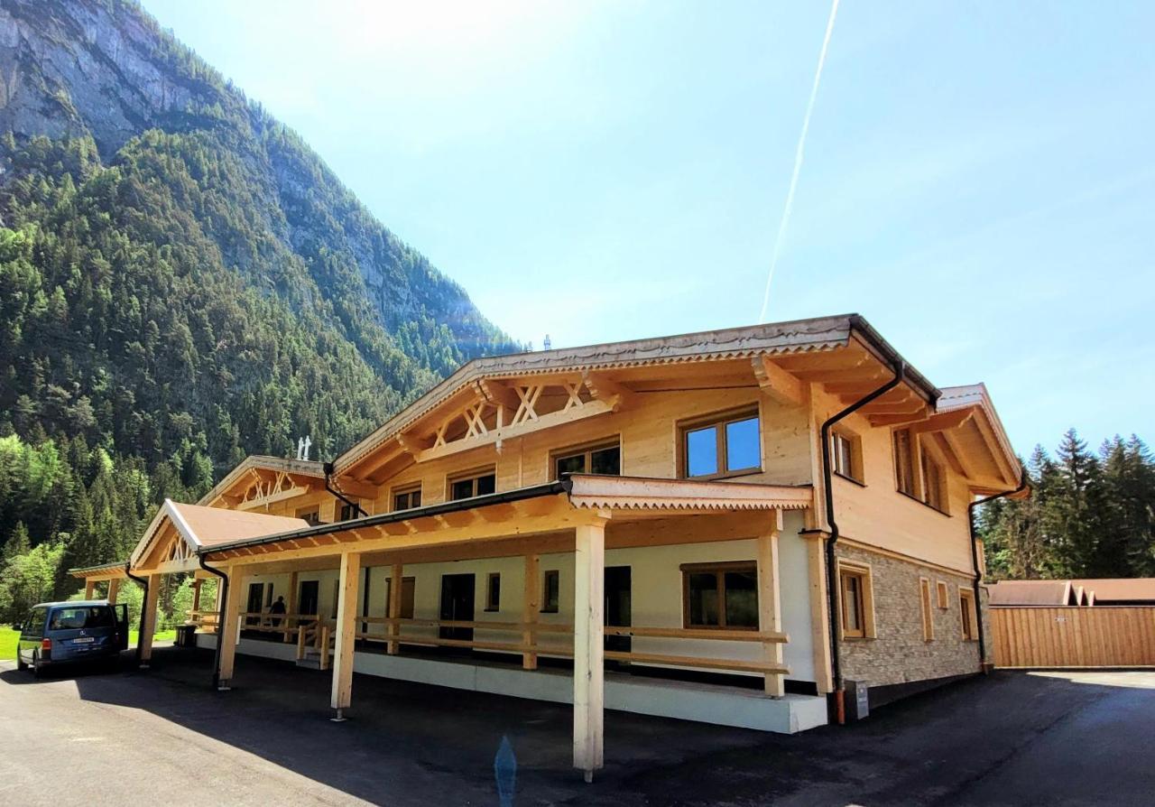 Puitbach Holiday home *